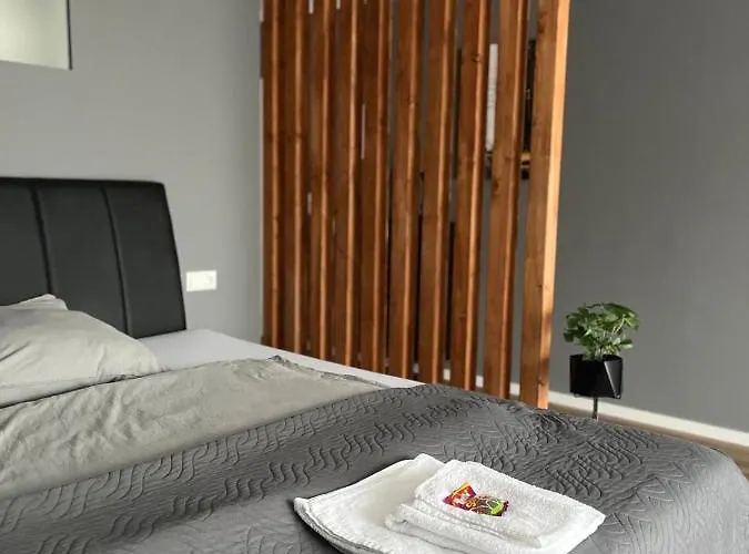 In Innenstadt -tiefgarage דירה אוגסבורג